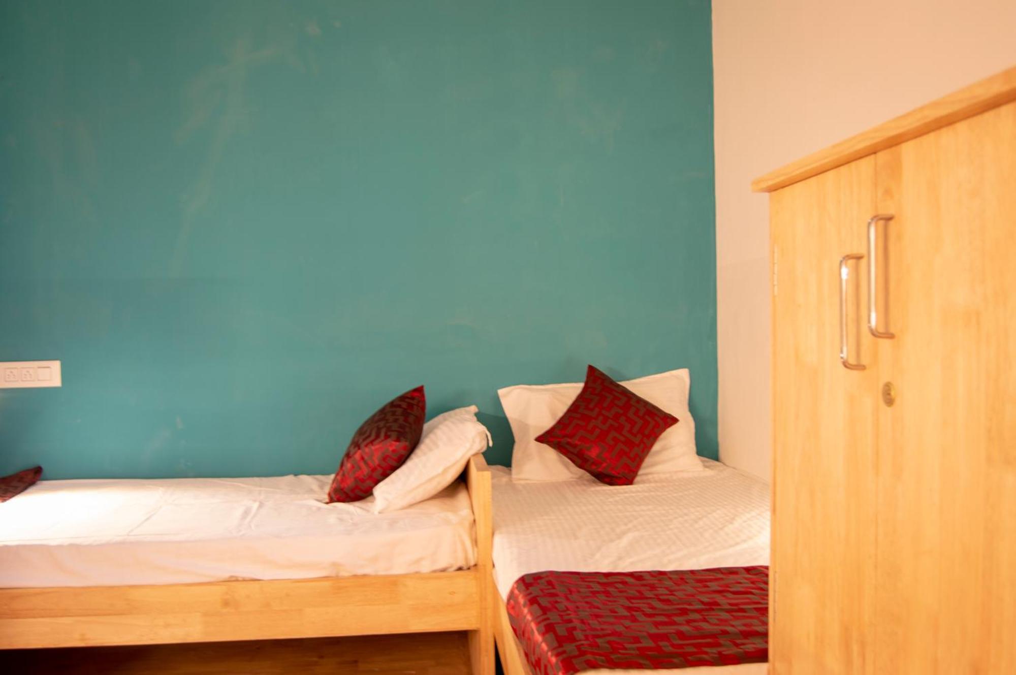 Roambay Hostel ไมซอร์ ภายนอก รูปภาพ
